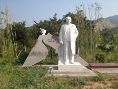 艺术碑雕|青山绿水间，傅作义将军留想碑熠熠生辉